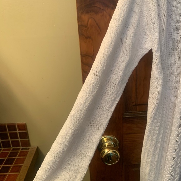 Chico, NEW NEVER WORN, long WHITE sweater cardigan, this is BEAUTIFUL, ELEGANT. - Picture 6 of 8